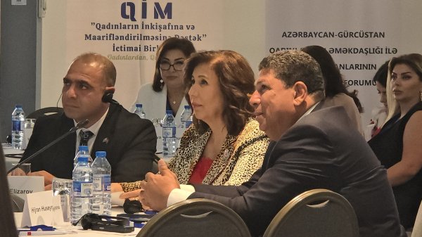 Qadın sahibkarlarının əməkdaşlığının gücləndirilməsi ilə biznes imkanlarının yaradılması üzrə forum keçirilib - FOTOLAR