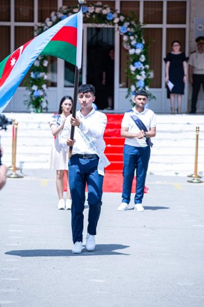 Sumqayıt məktəblərində “Son zəng” tədbirləri keçirilib (FOTOLAR)