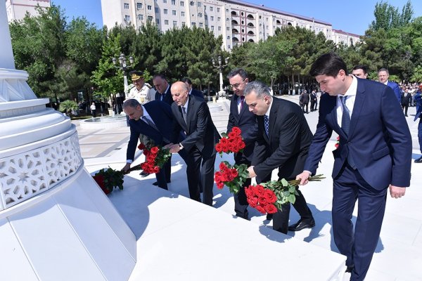 Milli Qurtuluş Günü Sumqayıtda qeyd edildi – FOTOLAR Milli Qurtuluş Günü Sumqayıtda qeyd edildi – FOTOLAR