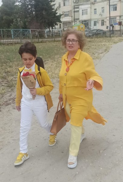 Sumqayıtın tarixi binalarının sökülməməsini, sahibsiz itlərə dair tədbir görülməsini istərdim (MÜSAHİBƏ)