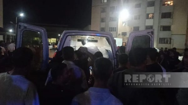 Sumqayıtda yaşayış binasında YANĞIN: Tüstüdən zəhərlənənlər var