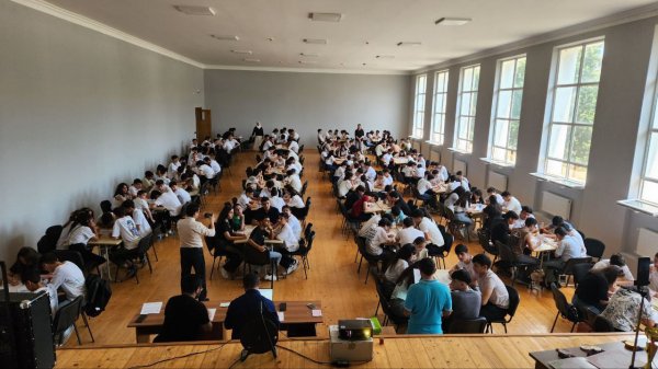 Sumqayıtda “Nə? Harada? Nə zaman?” oyunu üzrə məktəblilər arasında açıq kubok keçirilib-FOTO,VİDEO