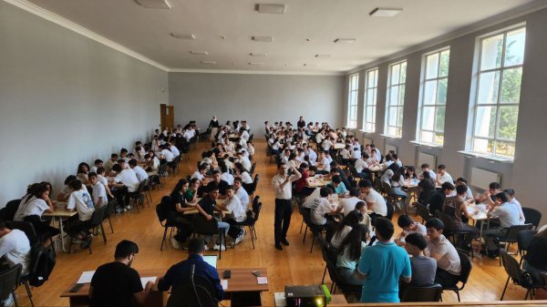 Sumqayıtda “Nə? Harada? Nə zaman?” oyunu üzrə məktəblilər arasında açıq kubok keçirilib-FOTO,VİDEO