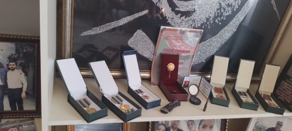 Şəhid ailəsində körpə qığıltısı: Dünyamıza xoş gəldin Cavidan Paşa! (FOTOLAR) Şəhid ailəsində körpə qığıltısı: Dünyamıza xoş gəldin Cavidan Paşa! (FOTOLAR)