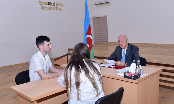 Zakir Fərəcov 4-cü mikrorayon ərazisində qəbul keçirdi – FOTOLAR