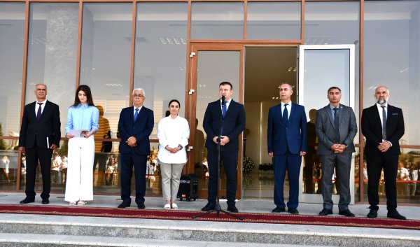 İZİA-nın Peşə Təhsil Mərkəzində “Bilik günü” münasibətilə tədbir keçirilib İZİA-nın Peşə Təhsil Mərkəzində “Bilik günü” münasibətilə tədbir keçirilib