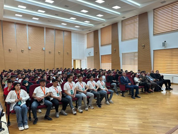  Peşə Təhsil Mərkəzində İqlim Dəyişikliyi ilə bağlı tədbir keçirilib
