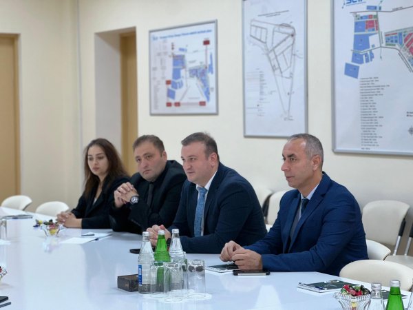 Peşə Təhsil Mərkəzində görüş keçirilib Peşə Təhsil Mərkəzində görüş keçirilib