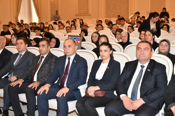"Azərbaycan Vətənpərvərlər” İctimai Birliyinin təşkilatçılığı ilə Sumqayıtda “Şərəfi Sədaqət olanlar” adlı tədbir keçirilib - FOTOLAR