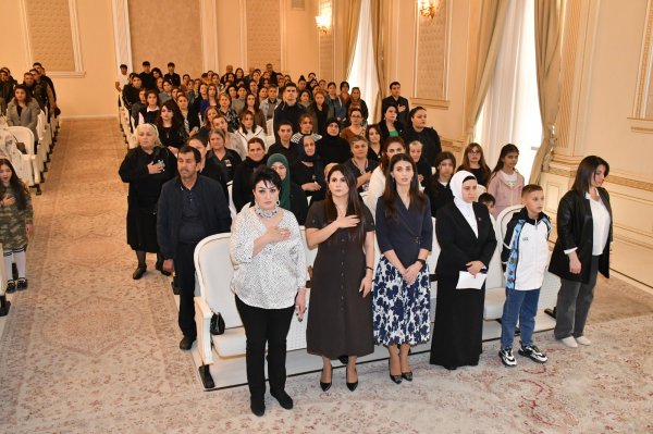"Azərbaycan Vətənpərvərlər” İctimai Birliyinin təşkilatçılığı ilə Sumqayıtda “Şərəfi Sədaqət olanlar” adlı tədbir keçirilib - FOTOLAR