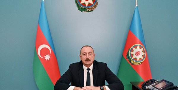 İlham Əliyev Qərbi azərbaycanlıları təltif etdi - SİYAHI İlham Əliyev Qərbi azərbaycanlıları təltif etdi - SİYAHI