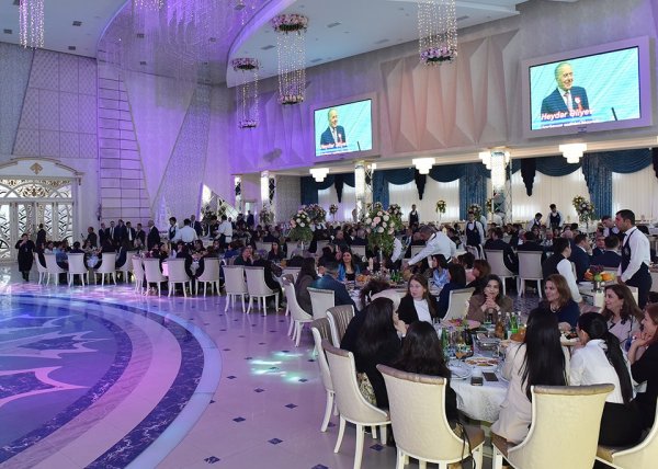 Sumqayıtda Beynəlxalq Qadınlar Gününə həsr olunmuş bayram tədbiri keçirilib – FOTO