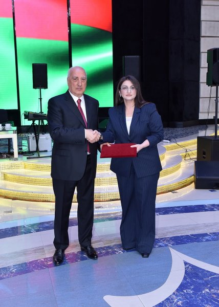 Sumqayıtda Beynəlxalq Qadınlar Gününə həsr olunmuş bayram tədbiri keçirilib – FOTO