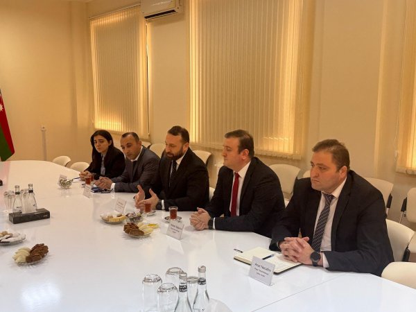 Sumqayıtın deputatları peşə məktəbində olublar - FOTOLAR