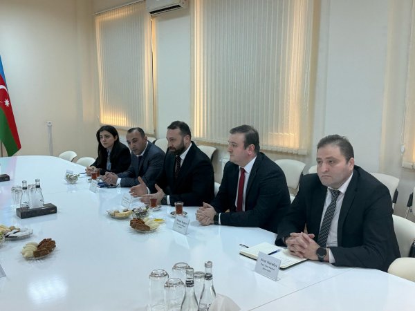 Sumqayıtın deputatları peşə məktəbində olublar - FOTOLAR