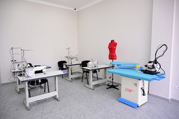 Bu gün açılışı olan Sarıcalı kəndindən FOTOLAR