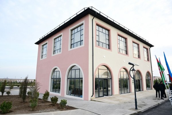 Bu gün açılışı olan Sarıcalı kəndindən FOTOLAR