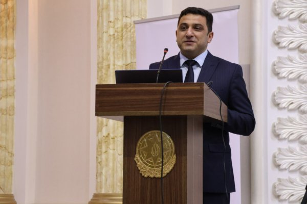 Sumqayıtda pediatrların birinci forumu keçirilib