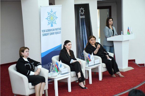 Sumqayıtda  “Gənclik və qadınların gücü: Hüquqi dövlət və suverenlik uğrunda” mövzusunda tədbir keçirilib - FOTOLAR