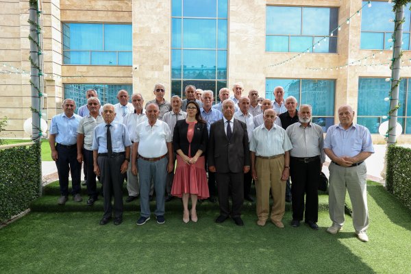 Sumqayıtda “Vaşinqton” müzakirəsi: “İlham Əliyevlə qürur duyuruq!” Sumqayıtda “Vaşinqton” müzakirəsi: “İlham Əliyevlə qürur duyuruq!”