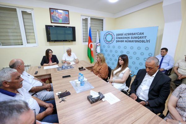 Sumqayıtda “Vaşinqton” müzakirəsi: “İlham Əliyevlə qürur duyuruq!” Sumqayıtda “Vaşinqton” müzakirəsi: “İlham Əliyevlə qürur duyuruq!”