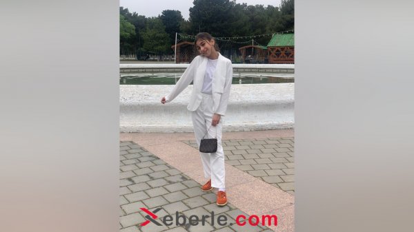 Həm dərslərdə, həm səhnədə parlayan Əsma: Sumqayıtdan yüksələn vokal istedadı – MÜSAHİBƏ