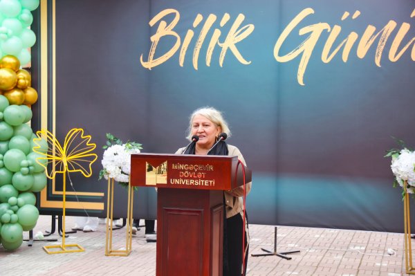 Mingəçevir Dövlət Universitetində Bilik Günü təntənəli şəkildə qeyd olunub (FOTO)