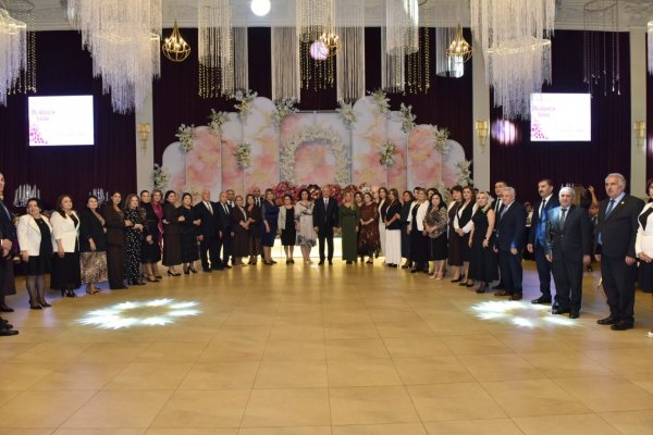 Sumqayıtda Beynəlxalq Müəllimlər Günü qeyd olundu