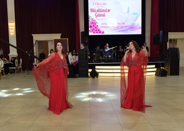 Sumqayıtda Beynəlxalq Müəllimlər Günü qeyd olundu