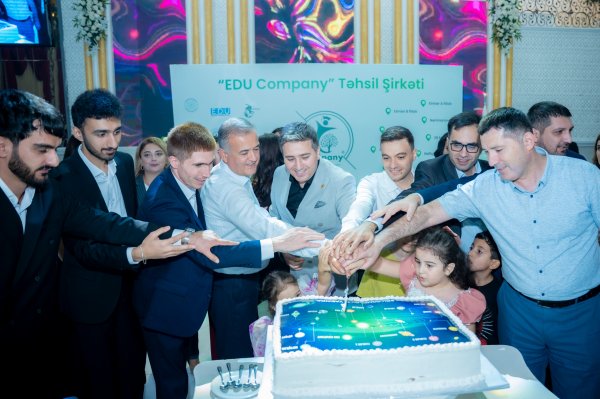 “EDU Company” Təhsildə 12 illik uğurlu yolunu və Müəllimlər Gününü qeyd etdi!