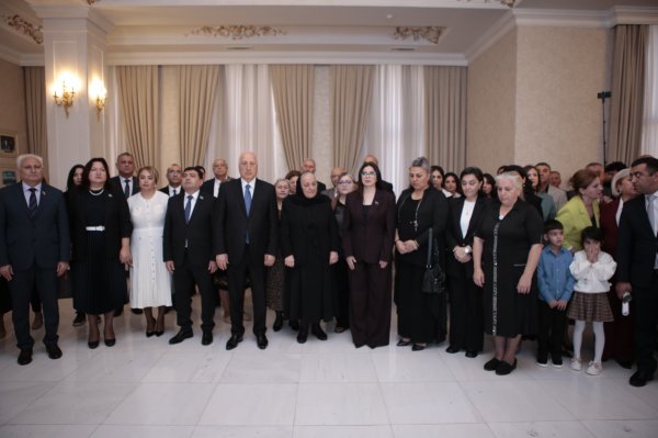 Sumqayıtda deputatın təşəbbüsü ilə "Zəfərin Rəngi" tədbiri keçirildi (FOTO)