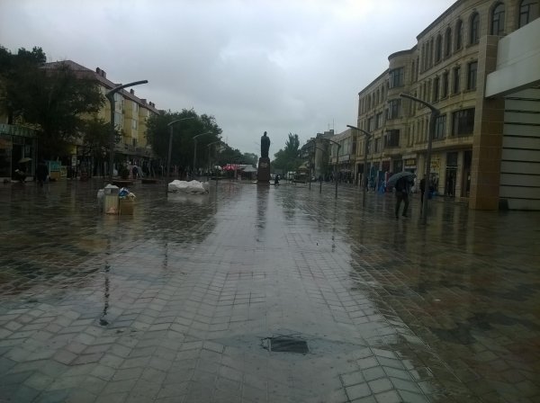 Sumqayıtın “Nizami” Meydanının siması dəyişir: gözəllik yoxsa qarışıqlıq?