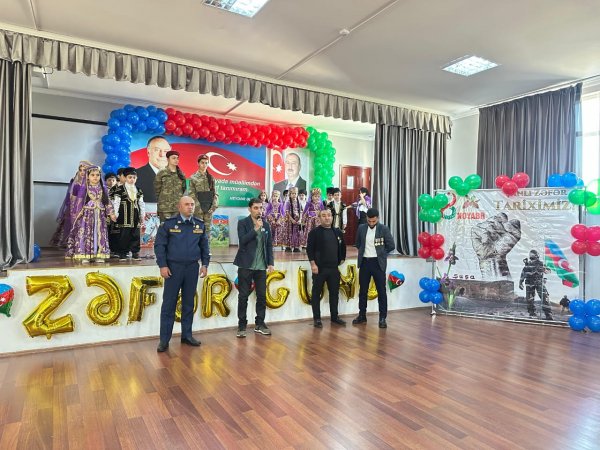 Sumqayıt məktəbində Zəfər Gününə həsr olunmuş tədbir keçirilib - FOTOLAR