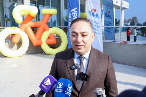 Mingəçevir Dövlət Universitetində “Velo Park – Sağlam Gənclik, Yaşıl Kampus” layihəsinin təqdimatı keçirildi - FOTOLAR