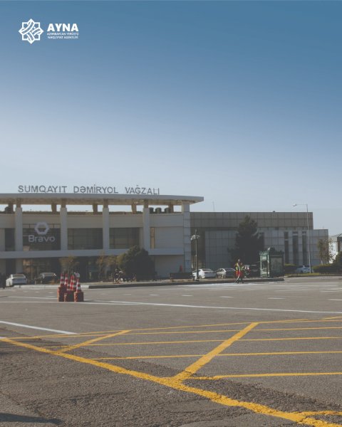 Sumqayıt Dəmiryol Vağzalının qarşısında xaotik vəziyyətin qarşısı alınır