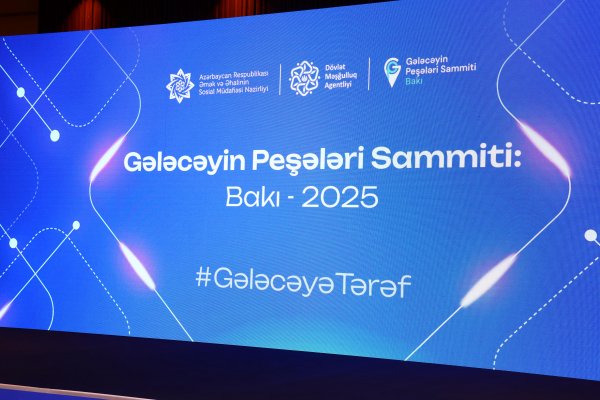 Mingəçevir Dövlət Universitetinin rektoru Anar Eminov “Gələcəyin Peşələri Sammiti”ndə iştirak edib