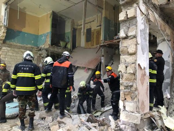 Sumqayıtda binada baş verən partlayışdan bir il ötür: "Sakinlər öz mənzillərinə köçürülüblər"