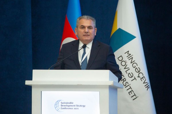 Mingəçevirdə "Davamlı İnkişaf Strategiyası: Qlobal trendlər, milli təcrübələr və yeni hədəflər" adlı beynəlxalq konfrans başlayıb Mingəçevirdə "Davamlı İnkişaf Strategiyası: Qlobal trendlər, milli təcrübələr və yeni hədəflər" adlı beynəlxalq konfrans başlayıb