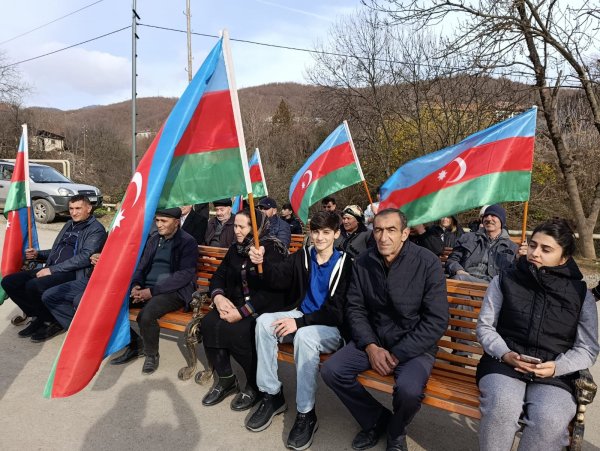 Daha 150 nəfər doğma yurduna qayıtdı - FOTO