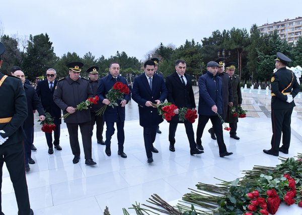 Sumqayıt şəhərində Ümummilli Lider Heydər Əliyevin anım mərasimi keçirilib - FOTOLAR