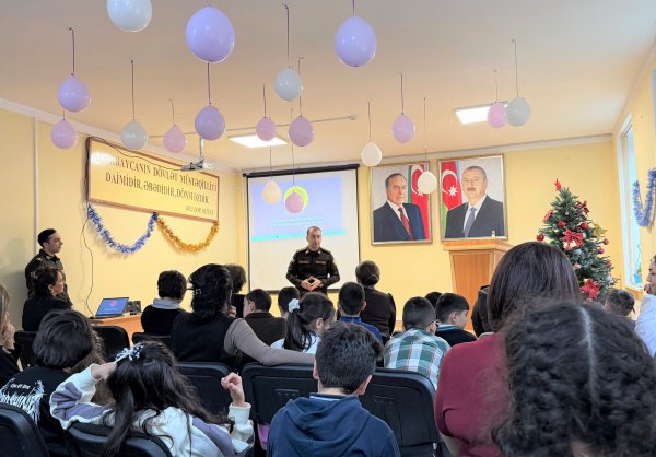 FHN xüsusi təhsil məktəbində maarifləndirmə tədbiri keçirib (video, foto)