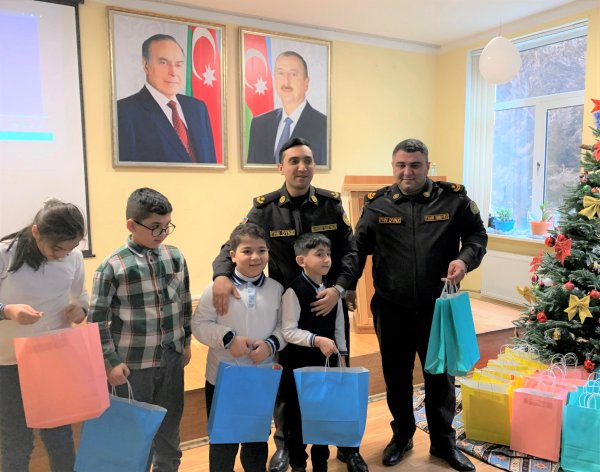 FHN xüsusi təhsil məktəbində maarifləndirmə tədbiri keçirib (video, foto)