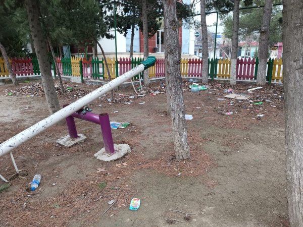 Sumqayıtda Lüdviqshafen Parkı: Uşaqlar üçün nəzərdə tutulan məkan, dostluq simvolunun baxımsız taleyi